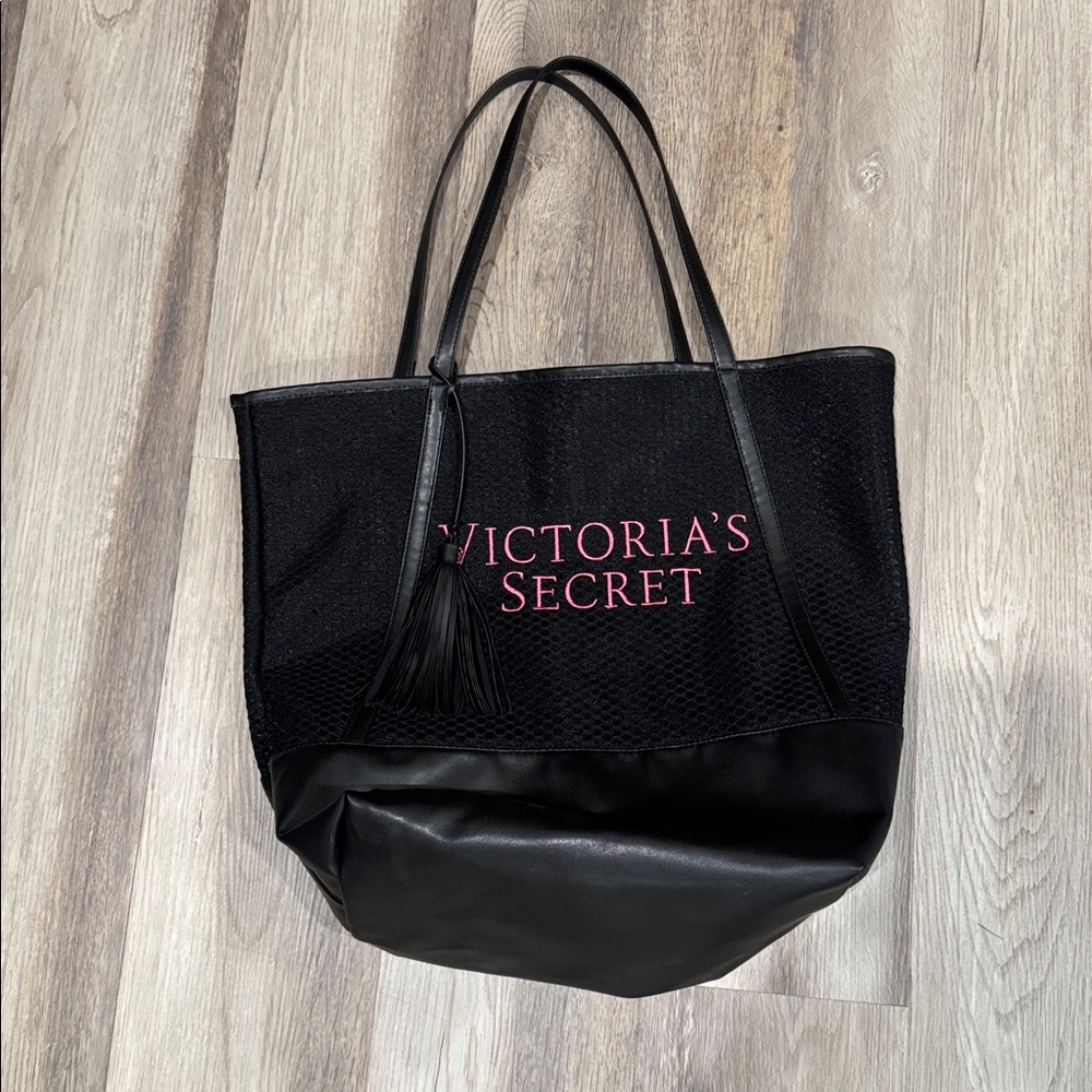 VICTORIA's SECRET New Black Mesh Tote Bag with Pink Wording